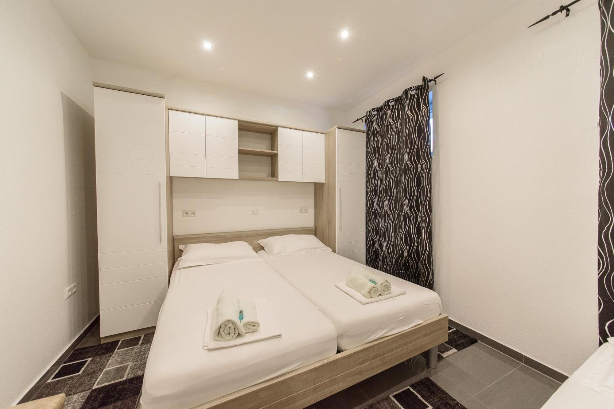 Jeli Apartments Starigrad Paklenica Habitación foto