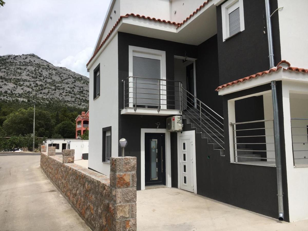 Jeli Apartments Starigrad Paklenica Exterior foto