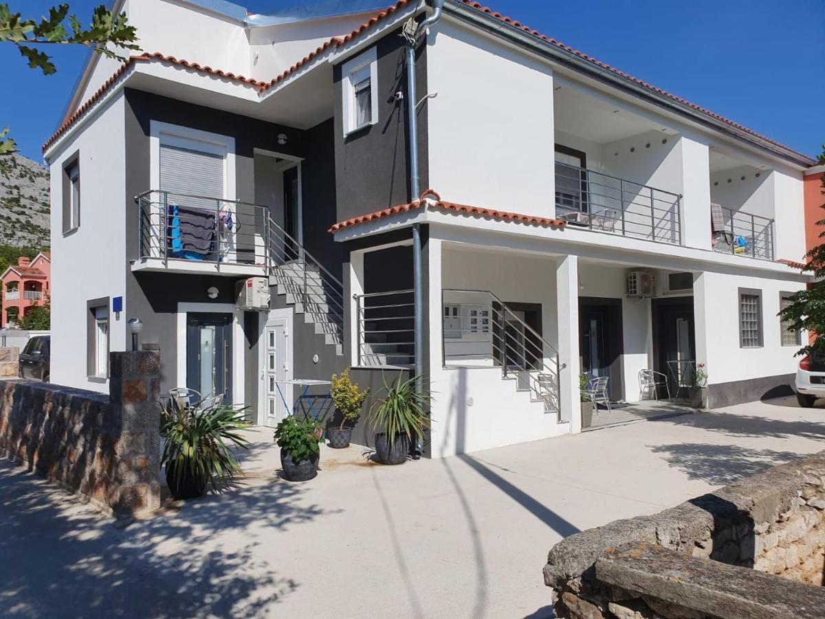 Jeli Apartments Starigrad Paklenica Exterior foto